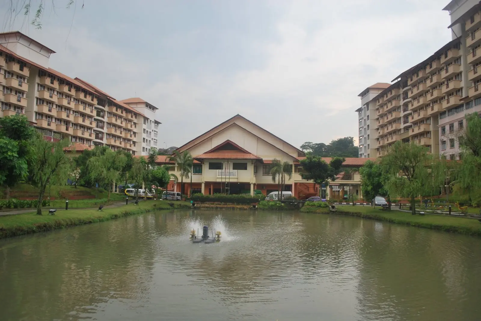 Student residential colleges at Universiti Malaya